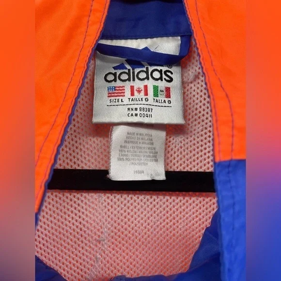 Vintage Adidas Windbreaker Size Large - Picture 2 of 6
